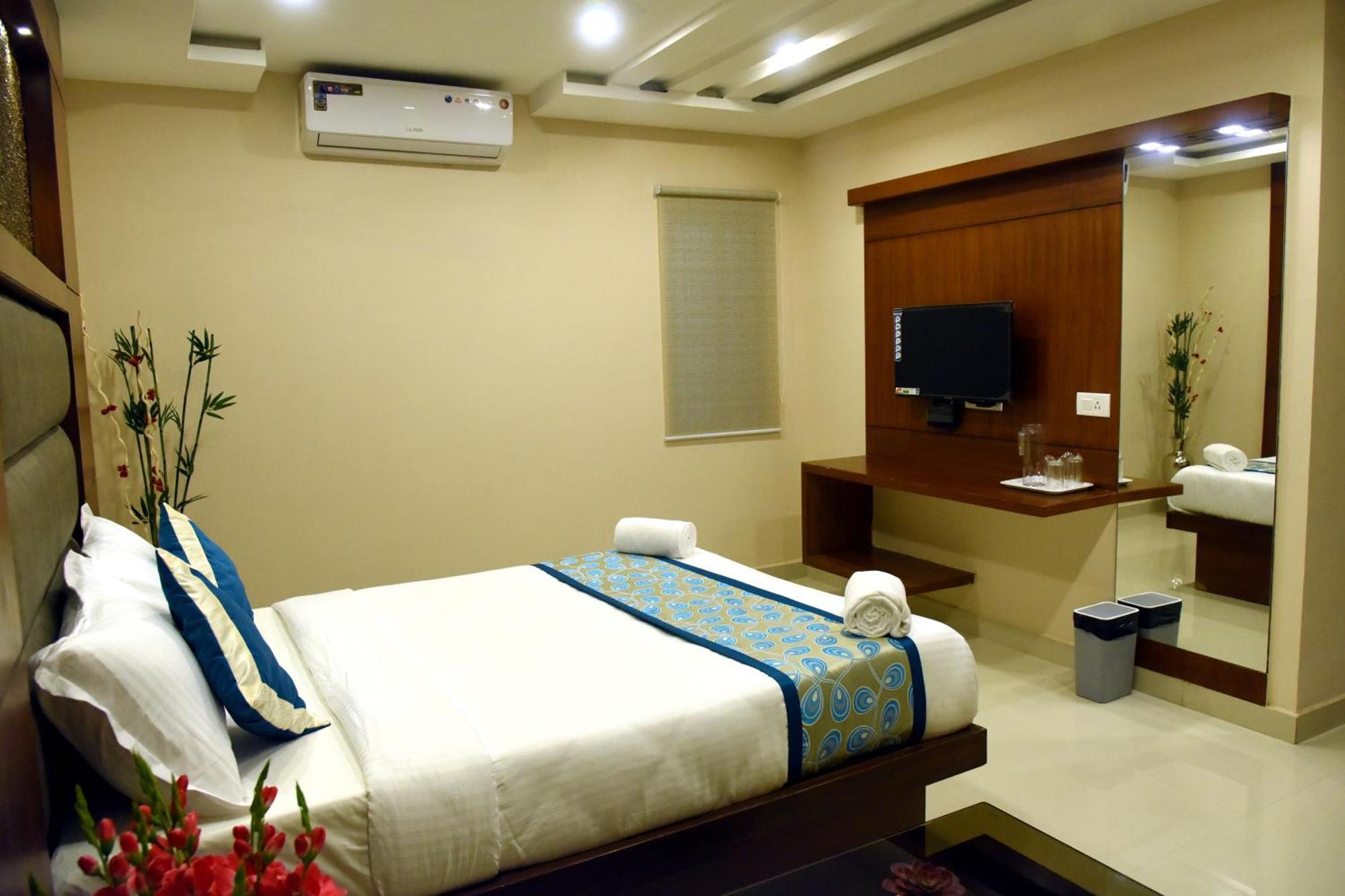 The Hydel Park - Business Class Hotel - Near Central Railway Station Chennai Bagian luar foto