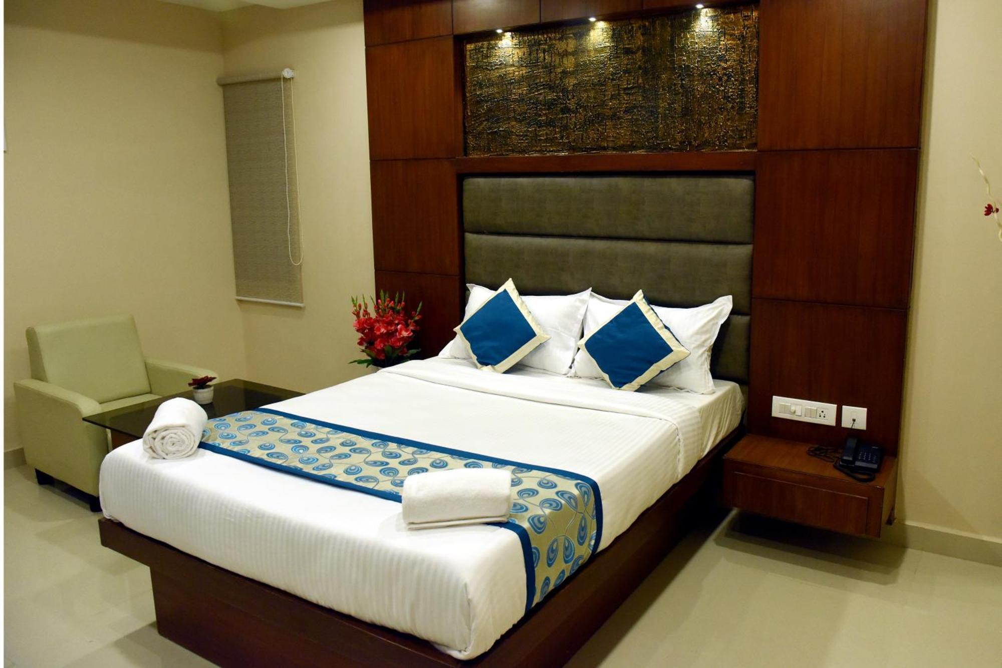 The Hydel Park - Business Class Hotel - Near Central Railway Station Chennai Bagian luar foto