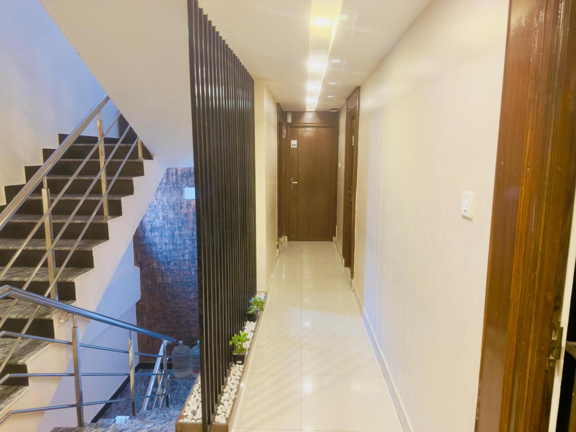 The Hydel Park - Business Class Hotel - Near Central Railway Station Chennai Bagian luar foto
