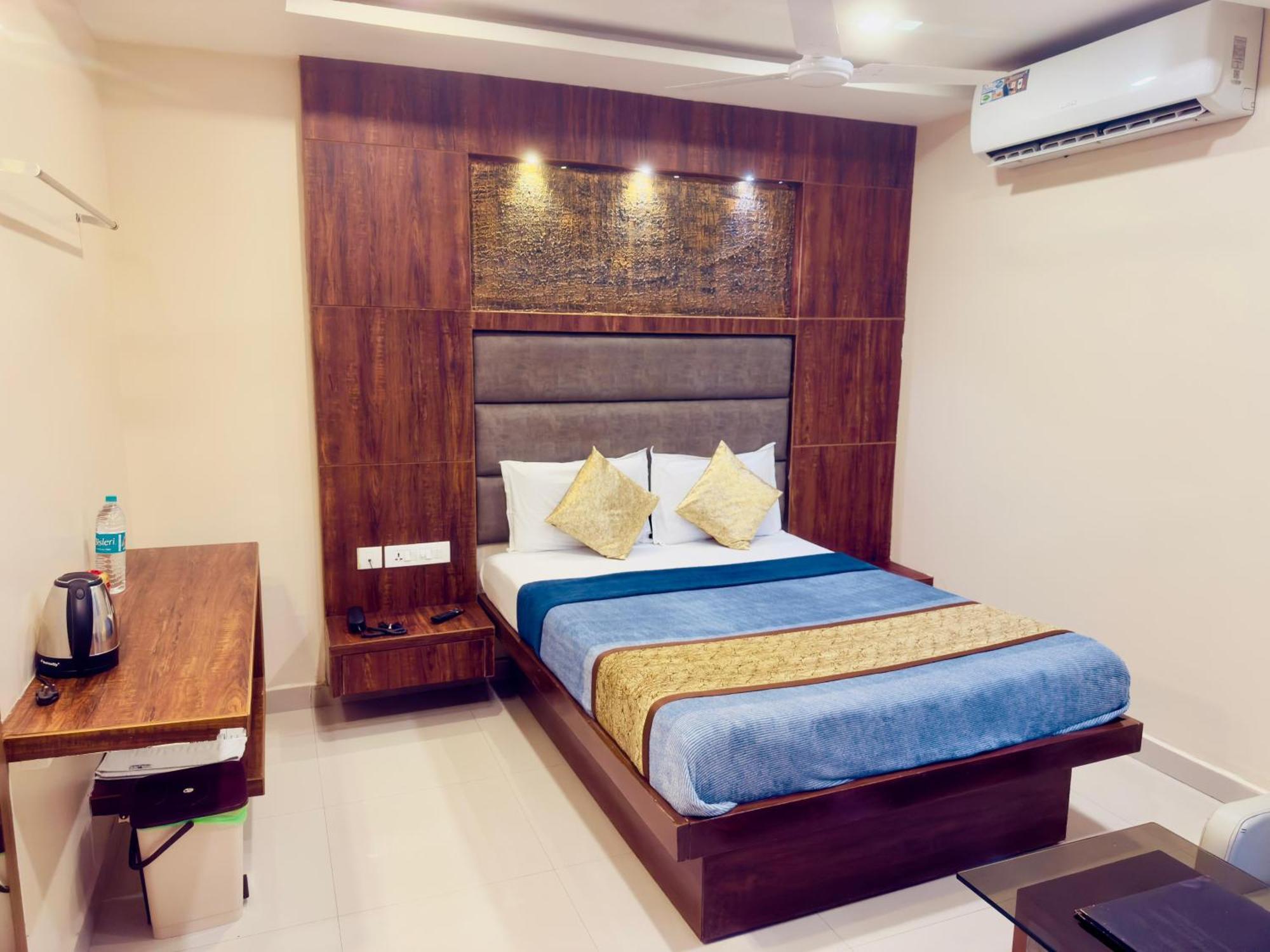 The Hydel Park - Business Class Hotel - Near Central Railway Station Chennai Bagian luar foto