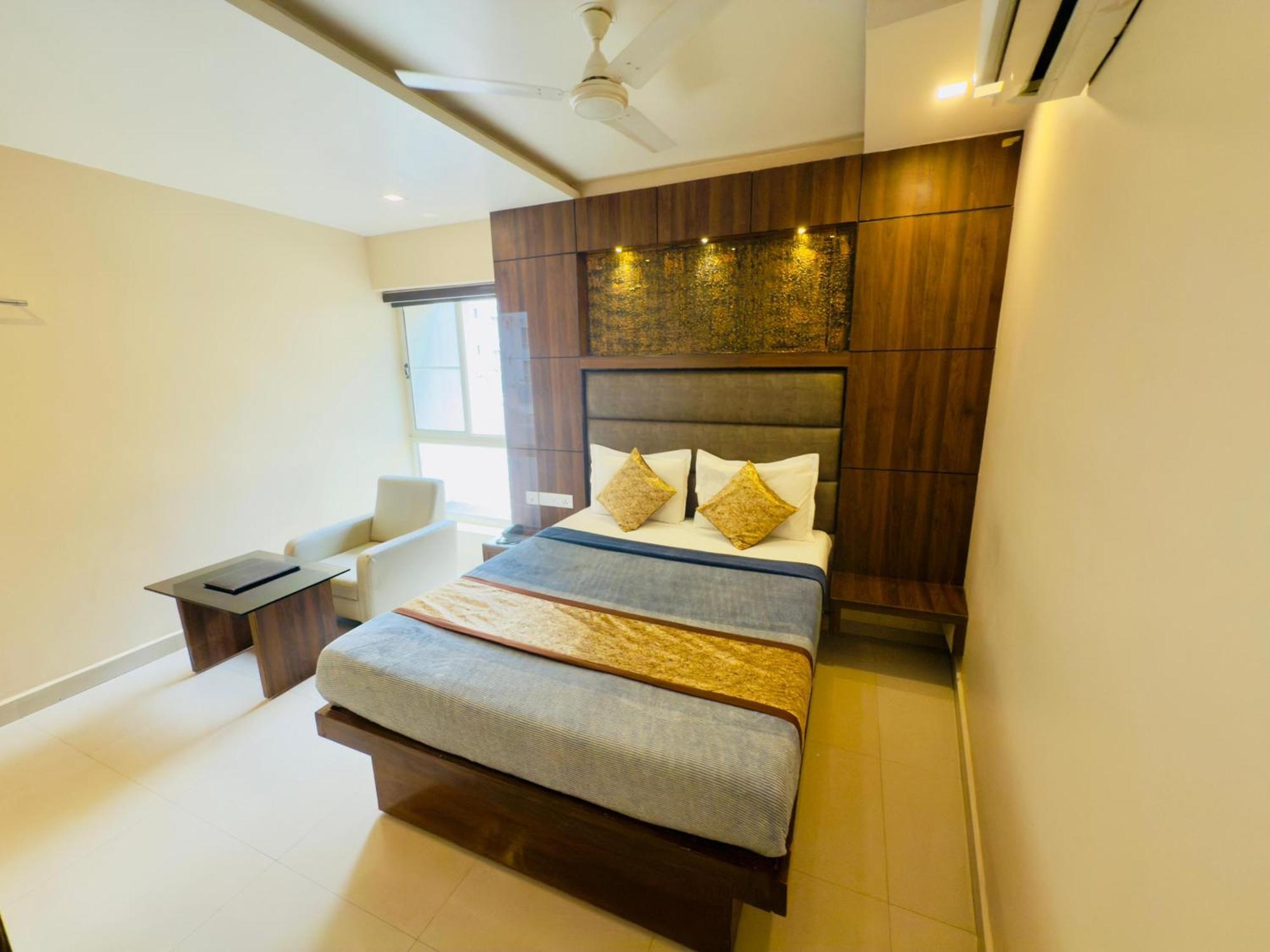 The Hydel Park - Business Class Hotel - Near Central Railway Station Chennai Bagian luar foto