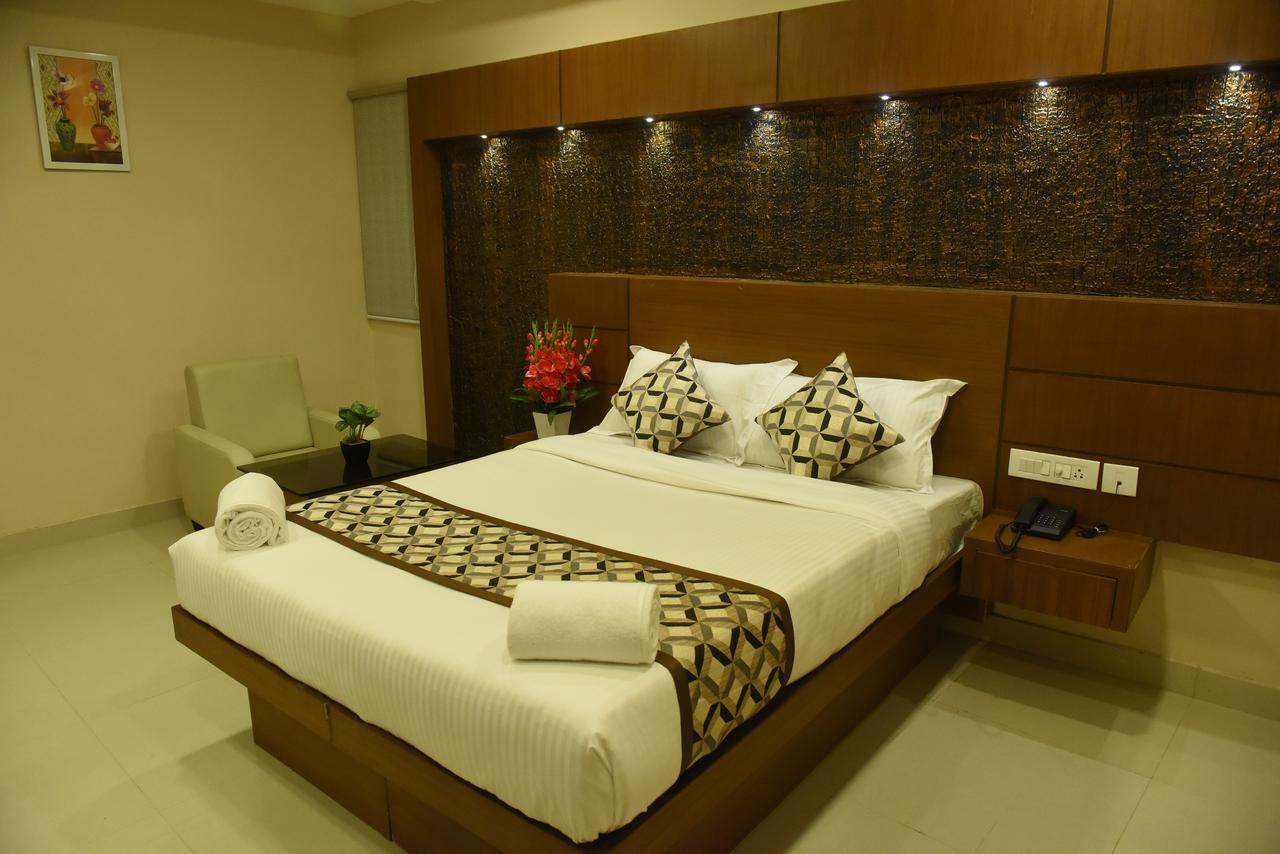 The Hydel Park - Business Class Hotel - Near Central Railway Station Chennai Bagian luar foto